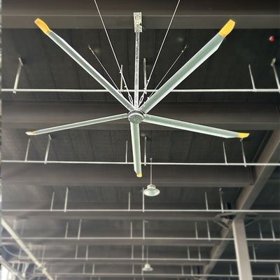 Goede prijs. 5-blad Supervolume luchtkoeling Grote ruimte ventilatie BLCD motor plafondventilator voor thuis online